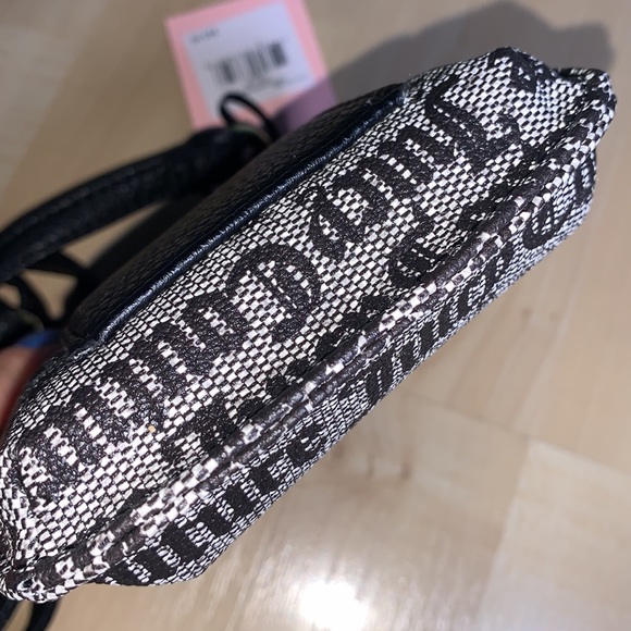 JUICY COUTURE Gothic Status Black Love Club Cellie Purse - Picture 5 of 6